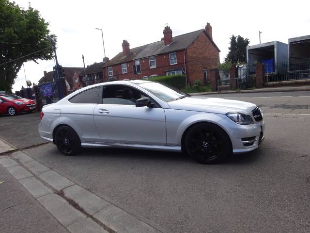 Mercedes-Benz C Class 2.1 C220 CDI AMG Sport Edition 2dr Auto [Premium Plus] ** LOW RATE FINANCE AVAILABLE ** SERVICE HIST ** Coupe Diesel Metallic Silver