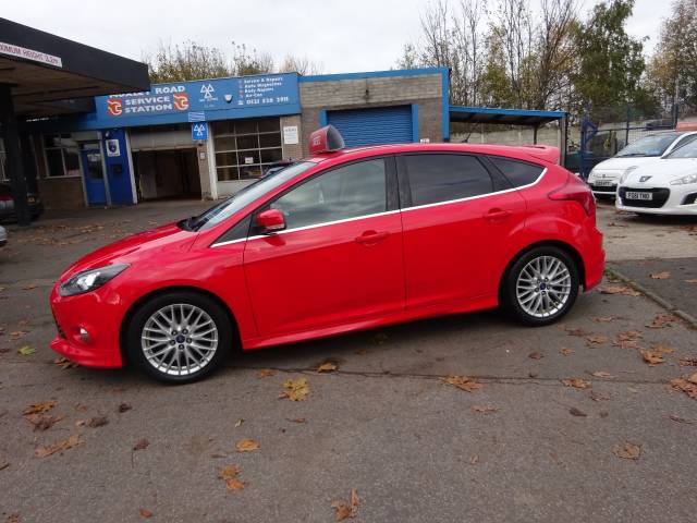 2014 Ford Focus 1.6 TDCi 115 Zetec S 5dr ** LOW RATE FINANCE AVAILABLE ** FULL SERVICE HISTORY + CAMBELT CHANGED **