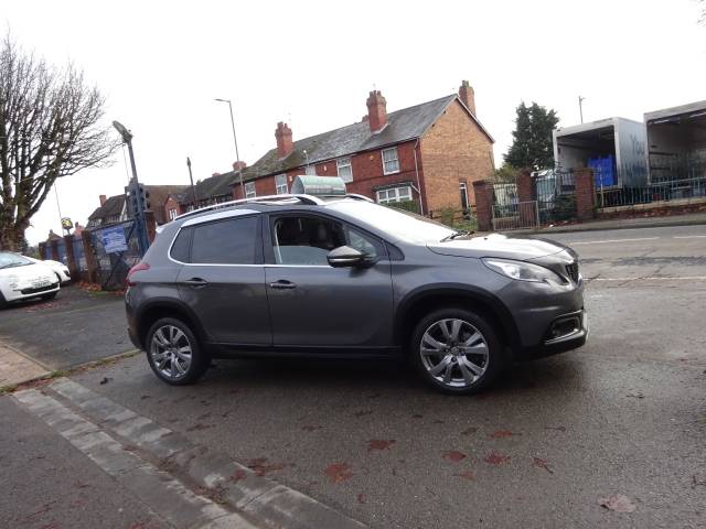 Peugeot 2008 1.2 PureTech 110 Allure 5dr ** LOW RATE FINANCE AVAILABLE ** JUST BEEN SERVICED ** Hatchback Petrol Metallic Grey